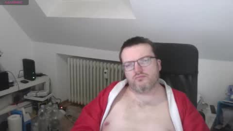 Oliver online show from December 22, 2025, 9:56 pm