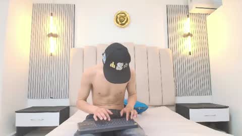 stiven_cooper2 online show from June 13, 2026, 12:14 pm