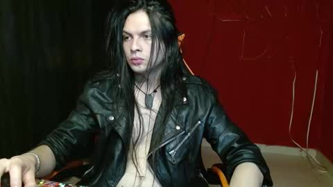 stivnhot online show from October 1, 2025, 11:55 pm