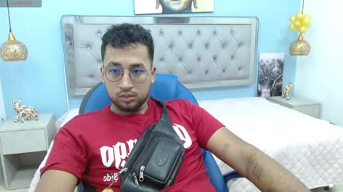 STIV AND TACZU online show from December 4, 2024, 12:58 pm