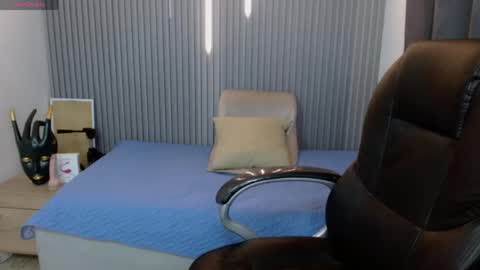 Stiwen online show from May 20, 2026, 1:28 pm