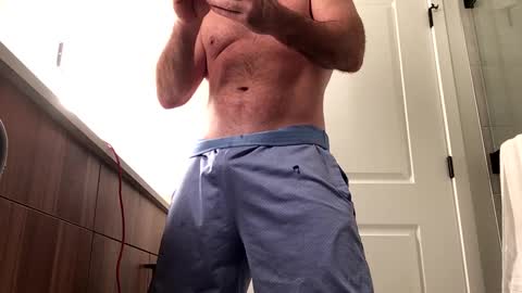 stlhotwifeguy online show from January 1, 2025, 5:55 pm