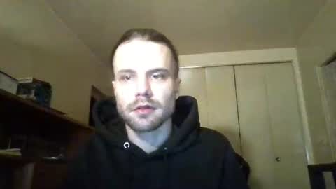 stockingsnfeet online show from January 23, 2025, 5:52 pm