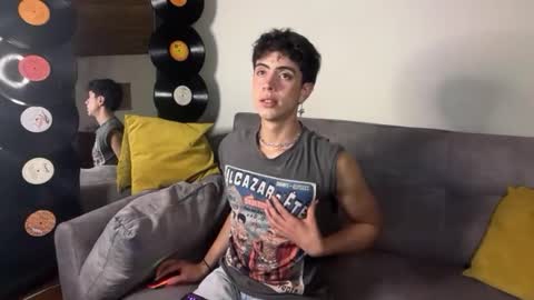 Snapshot of stolas_ying chatting on February 17, 2026, 12:29 am Stolas online show from February 17, 2026, 12:29 am