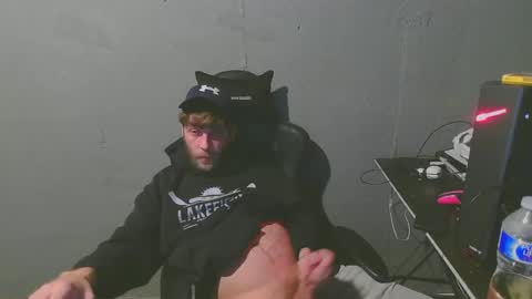 stonedpanda77 online show from January 16, 2025, 4:17 am