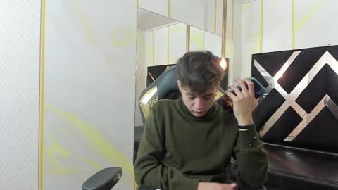 stonne69 online show from March 8, 2025, 12:30 pm