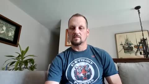 LifestyleMan313 online show from October 5, 2025, 6:28 pm