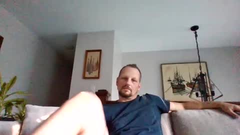 LifestyleMan313 online show from October 6, 2025, 9:34 pm