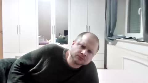 Stefan online show from March 4, 2026, 5:41 pm