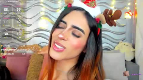 Snapshot of stormirusso chatting on December 17, 2024, 6:02 am Mar online show from December 17, 2024, 6:02 am