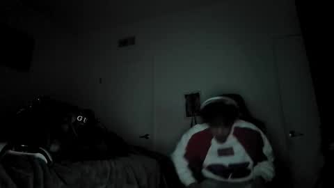 Snapshot of str8dj chatting on November 24, 2025, 8:14 am Dj online show from November 24, 2025, 8:14 am