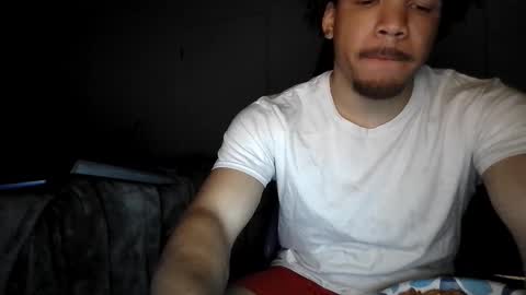 Snapshot of str8dj chatting on February 4, 2026, 5:46 am Dj online show from February 4, 2026, 5:46 am