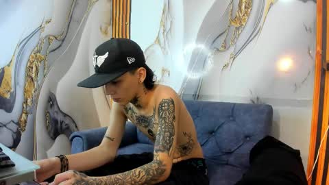 Snapshot of straightboy_nick chatting on October 10, 2025, 5:06 am NICK online show from October 10, 2025, 5:06 am