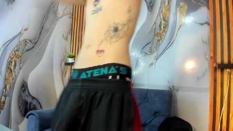 Snapshot of straightboy_nick chatting on October 13, 2025, 6:02 am NICK online show from October 13, 2025, 6:02 am