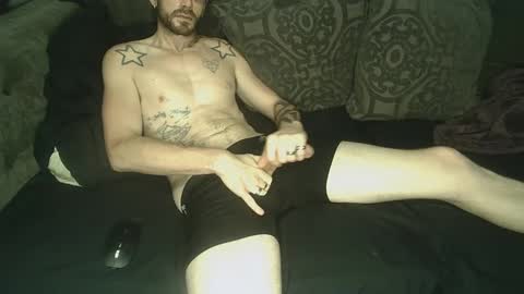 straitpipermann22 online show from September 12, 2025, 4:18 pm