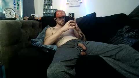 straitpipermann22 online show from March 27, 2026, 9:03 pm