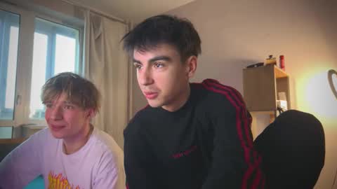 Ray online show from March 12, 2026, 3:29 pm