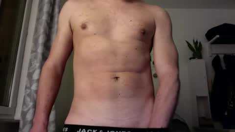 send me pics  if you want online show from January 3, 2025, 5:10 pm