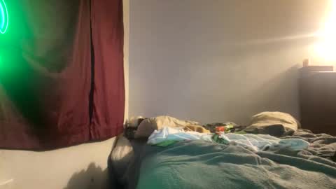 Stag online show from December 22, 2025, 8:11 am