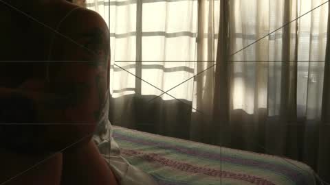 Angel Baby online show from November 25, 2025, 1:22 pm