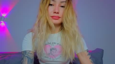 Tati and Lola online show from April 4, 2026, 4:44 am