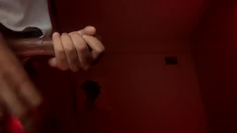 strictlysoloo online show from January 2, 2025, 9:54 am