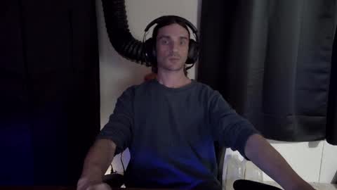 stringgreens777 online show from April 27, 2026, 3:15 am