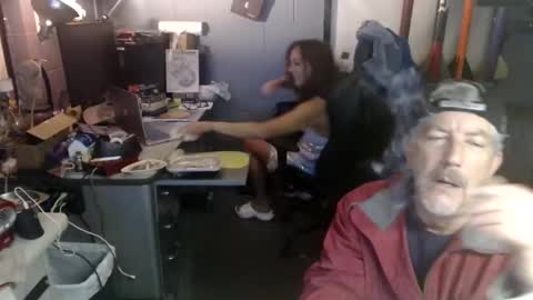 strokinaces1 online show from April 16, 2026, 4:46 am