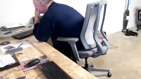 strokingdragon48 online show from October 27, 2025, 5:17 pm