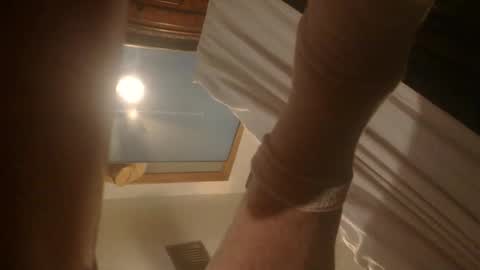 stroknit4her1258 online show from February 5, 2026, 6:40 am