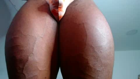 strong_george1 online show from December 5, 2024, 10:12 pm