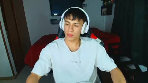 Snapshot of strong_jackxxx chatting on April 28, 2026, 4:06 am Daddy Jack online show from April 28, 2026, 4:06 am