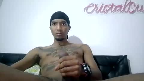 Snapshot of stronganddelicious chatting on October 2, 2025, 11:17 am stronganddelicious online show from October 2, 2025, 11:17 am