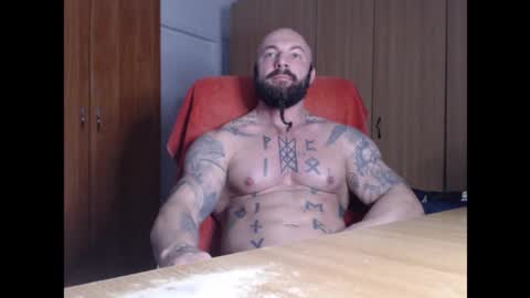 Snapshot of strongivan chatting on February 3, 2026, 5:27 am StrongIvan online show from February 3, 2026, 5:27 am