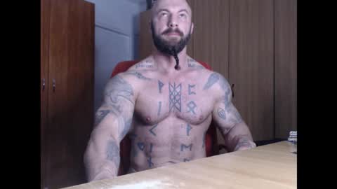 Snapshot of strongivan chatting on February 20, 2026, 5:37 am StrongIvan online show from February 20, 2026, 5:37 am