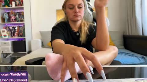 goddess online show from September 13, 2025, 9:20 am