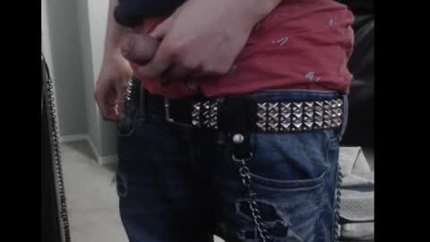 Snapshot of studbeltbro chatting on January 8, 2026, 12:35 am studbeltbro online show from January 8, 2026, 12:35 am