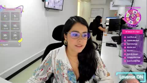 studcb_ online show from October 29, 2025, 3:47 pm