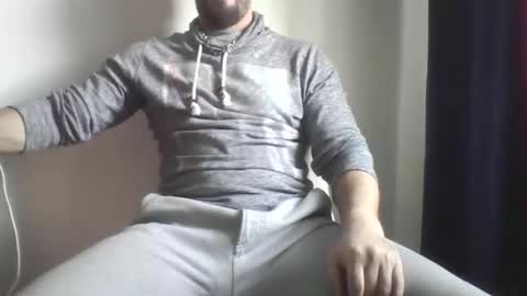 Ero online show from January 9, 2026, 9:23 am