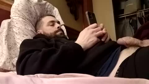 Stud online show from April 12, 2026, 4:06 am