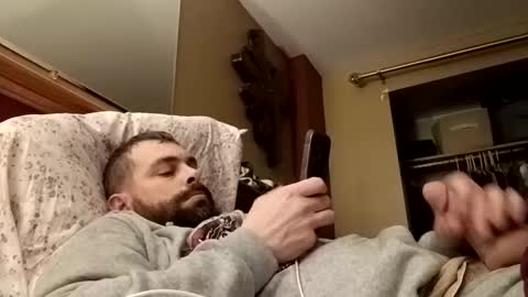 Stud online show from April 16, 2026, 3:40 am