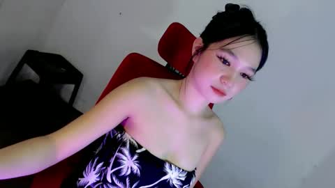 IM FLORIE online show from May 26, 2026, 8:21 am