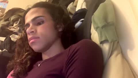 stxllaxcx online show from September 28, 2025, 4:29 am