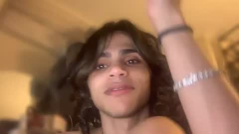 stxllaxcx online show from June 27, 2026, 2:49 am