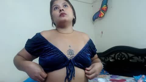 Snapshot of stylevoluptuousvycky chatting on January 20, 2025, 4:23 pm Stylevoluptuousvycky online show from January 20, 2025, 4:23 pm