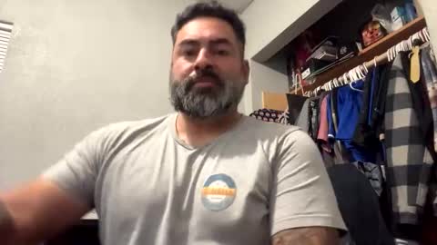 suavecito67 online show from January 16, 2026, 3:32 am