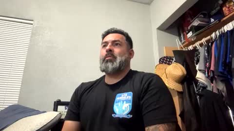 suavecito67 online show from February 6, 2026, 2:38 am