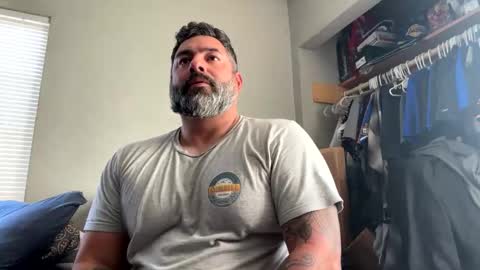 Snapshot of suavecito67 chatting on May 16, 2026, 10:41 pm suavecito67 online show from May 16, 2026, 10:41 pm