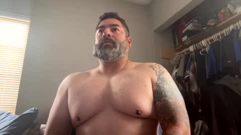 Snapshot of suavecito67 chatting on May 17, 2026, 2:13 pm suavecito67 online show from May 17, 2026, 2:13 pm