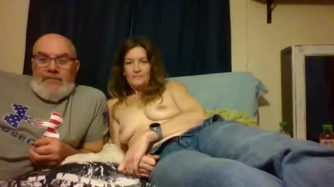 Snapshot of sub4you69brat chatting on January 17, 2025, 2:50 am sub4you69brat online show from January 17, 2025, 2:50 am